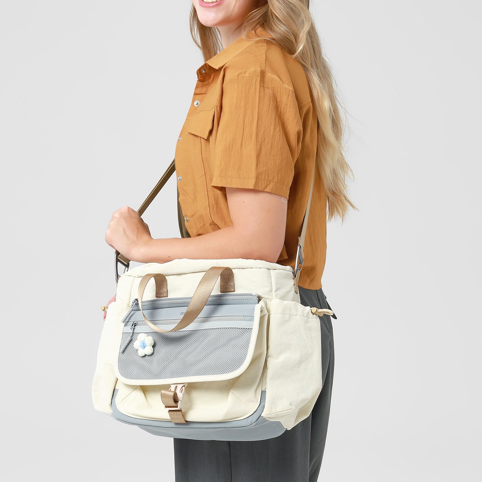 Coast Bucket Bag