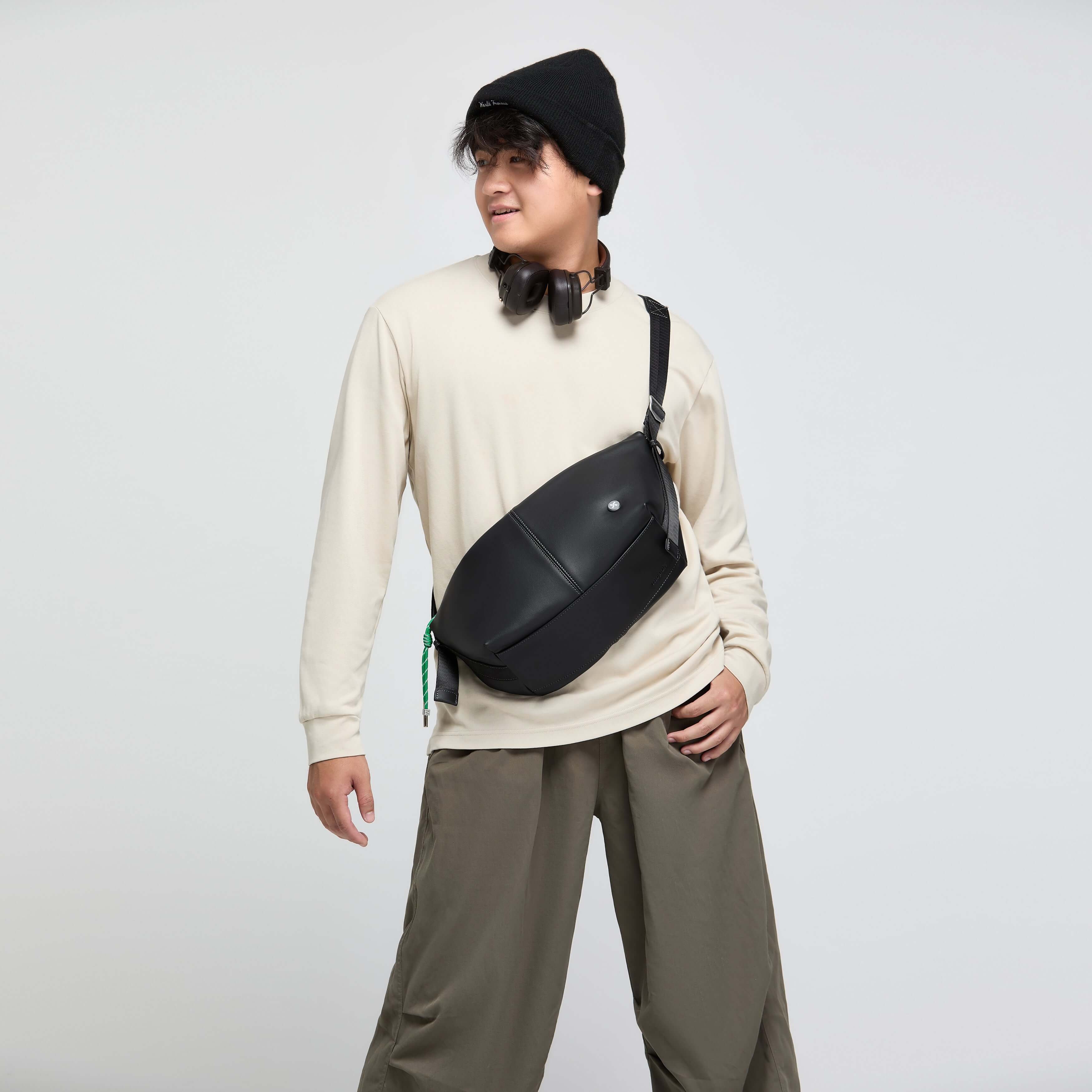 Urban Glide Crossbody Bag